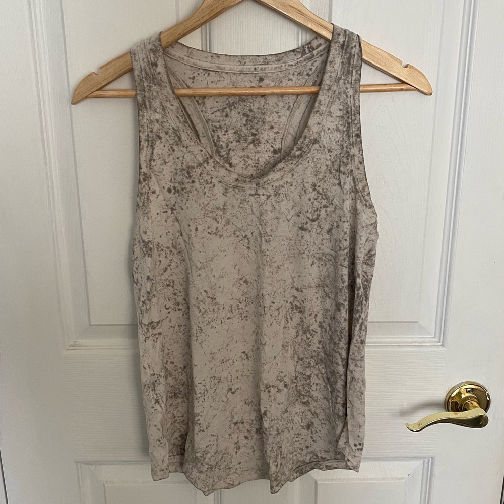 Lululemon Tank Top - 6 - Picture 3 of 3